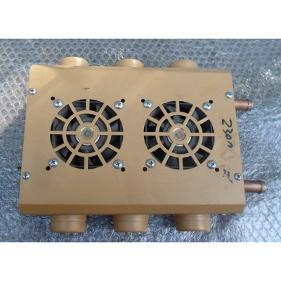 Печка-обогреватель салона автомобиля 12V (6 выходов) Печка-обогреватель салона автомобиля 12V (6 выходов)